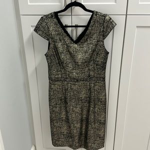 Betsey Johnson Sheath Dress Knee Length Black Metallic Size 12 Pre-owned